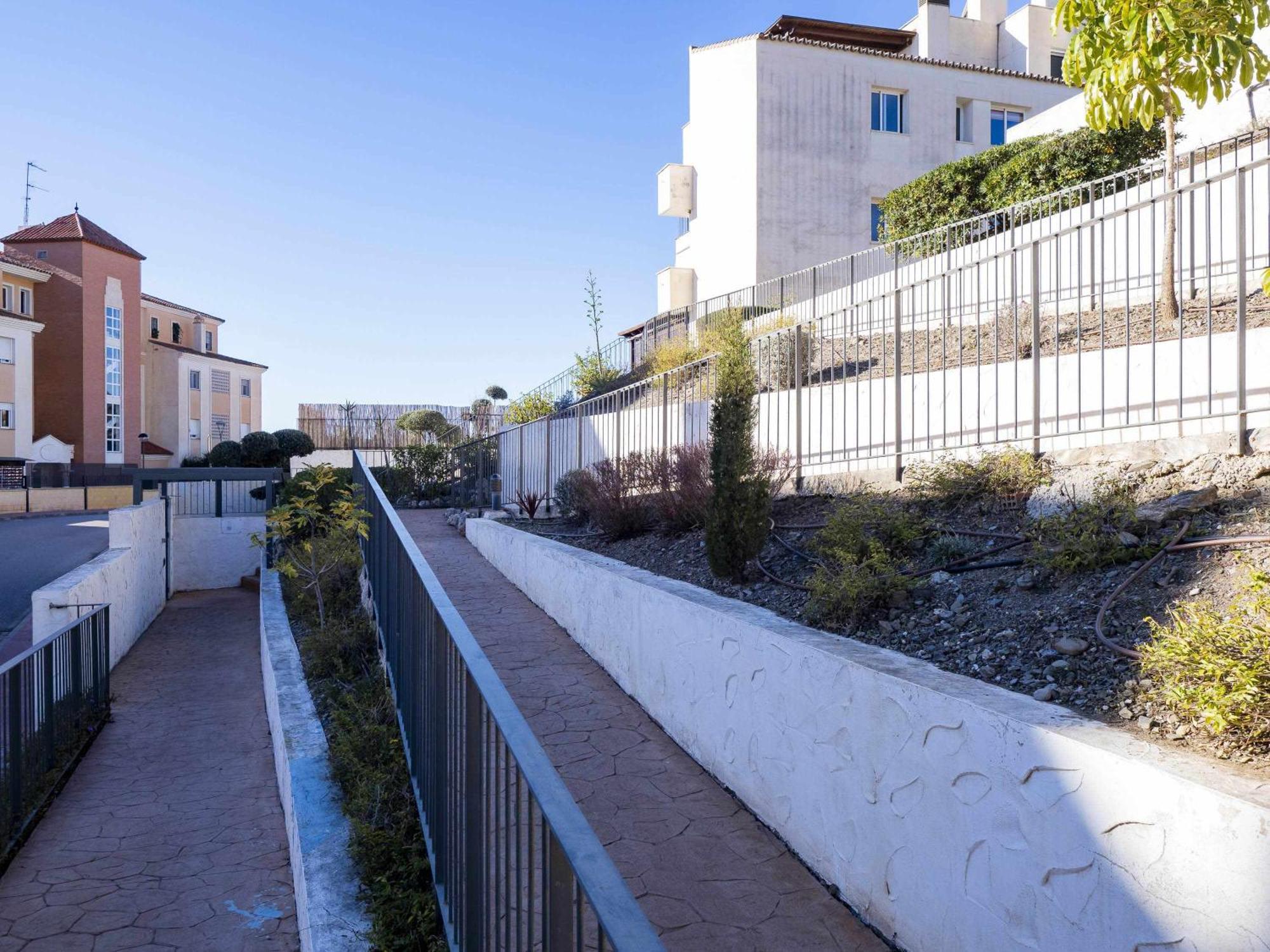 Atico Con Vistas Al Mar Piscina Y Parking Lejlighed Málaga Eksteriør billede
