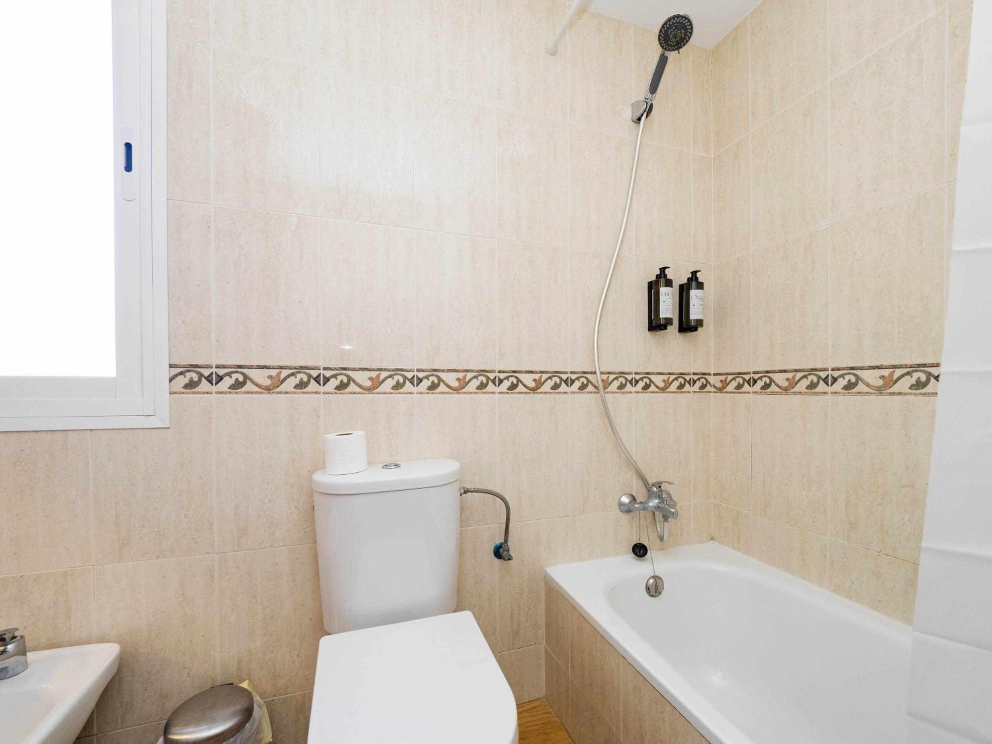 Atico Con Vistas Al Mar Piscina Y Parking Lejlighed Málaga Eksteriør billede