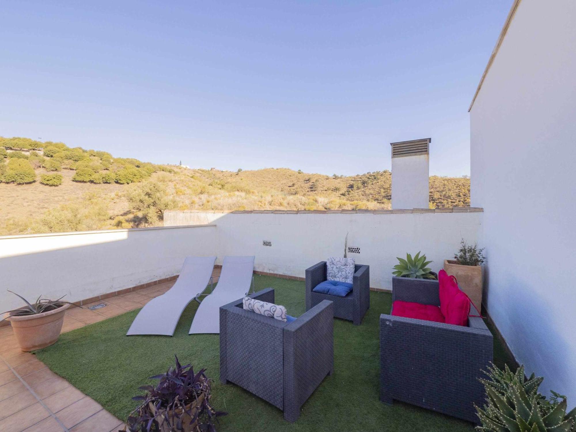 Atico Con Vistas Al Mar Piscina Y Parking Lejlighed Málaga Eksteriør billede