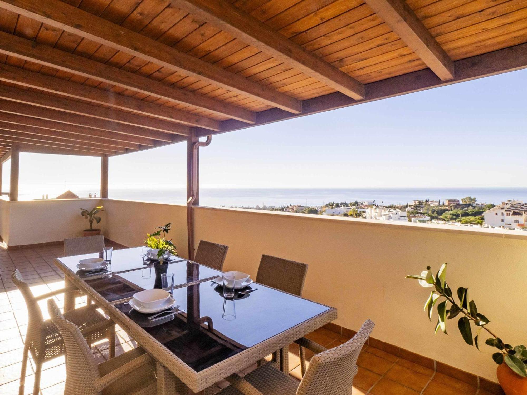 Atico Con Vistas Al Mar Piscina Y Parking Lejlighed Málaga Eksteriør billede